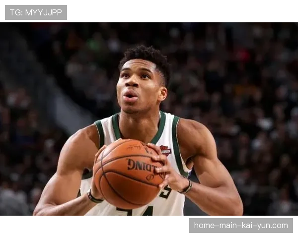 字母哥三分命中率提升至43.5% 进攻手段更加全面